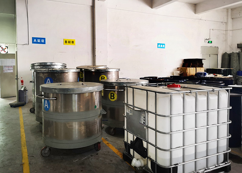 模具硅胶未到时间就出现脱模的原因 ？
