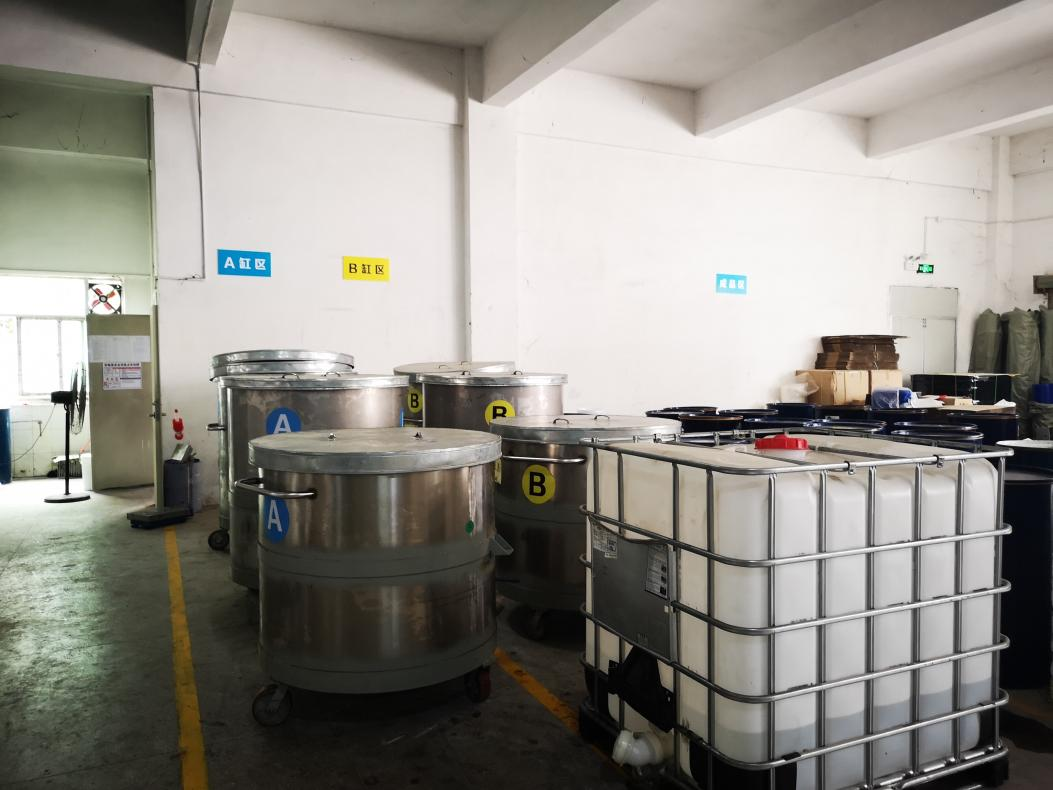 模具硅胶原料和制品储存需留意的事项有哪些 ？