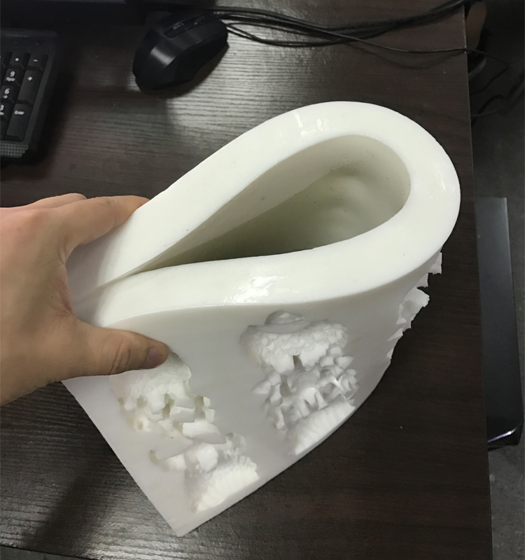 什么原因导致模具硅胶产品变形你知道吗 ？