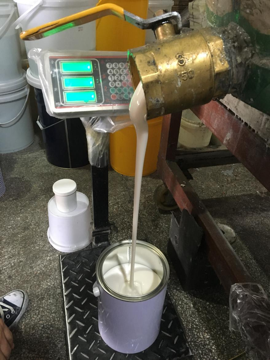 液态硅胶产品出现流纹路的原因是什么？