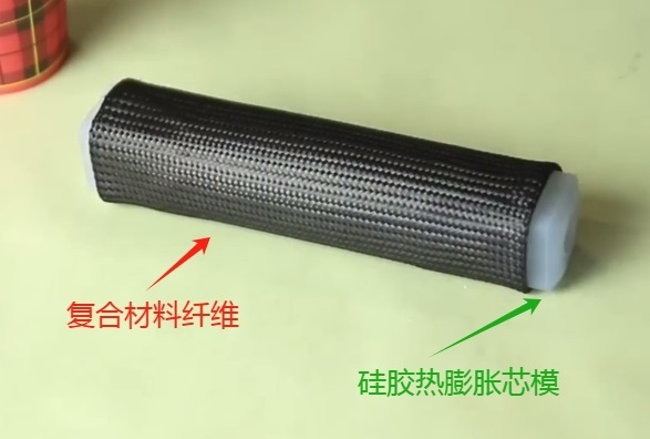 定制化时代如何选择碳纤维复合材料成型工艺中用的硅橡胶？